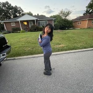 Meet your Posher, Edith